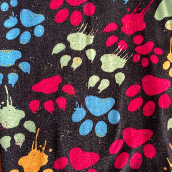 LuLaRoe Paw Print TC Leggings!🦄 - Picture 3 of 3